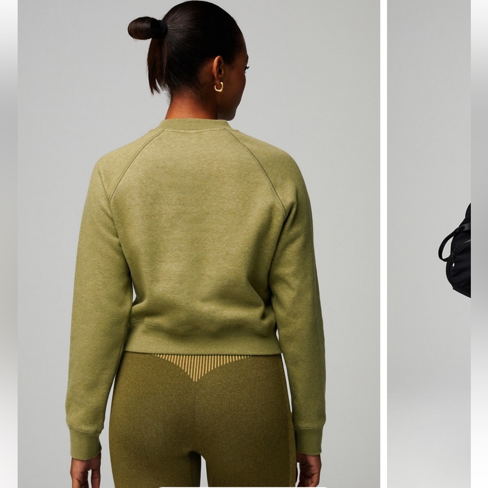 Fabletics Cozy Fleece Raglan Sweatshirt - Picture 3 of 6